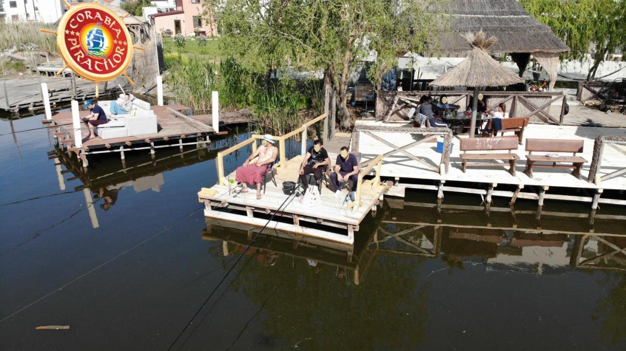 Club De Vacanta Corabia Piratilor-Mamaia Nord Нэводари Экстерьер фото