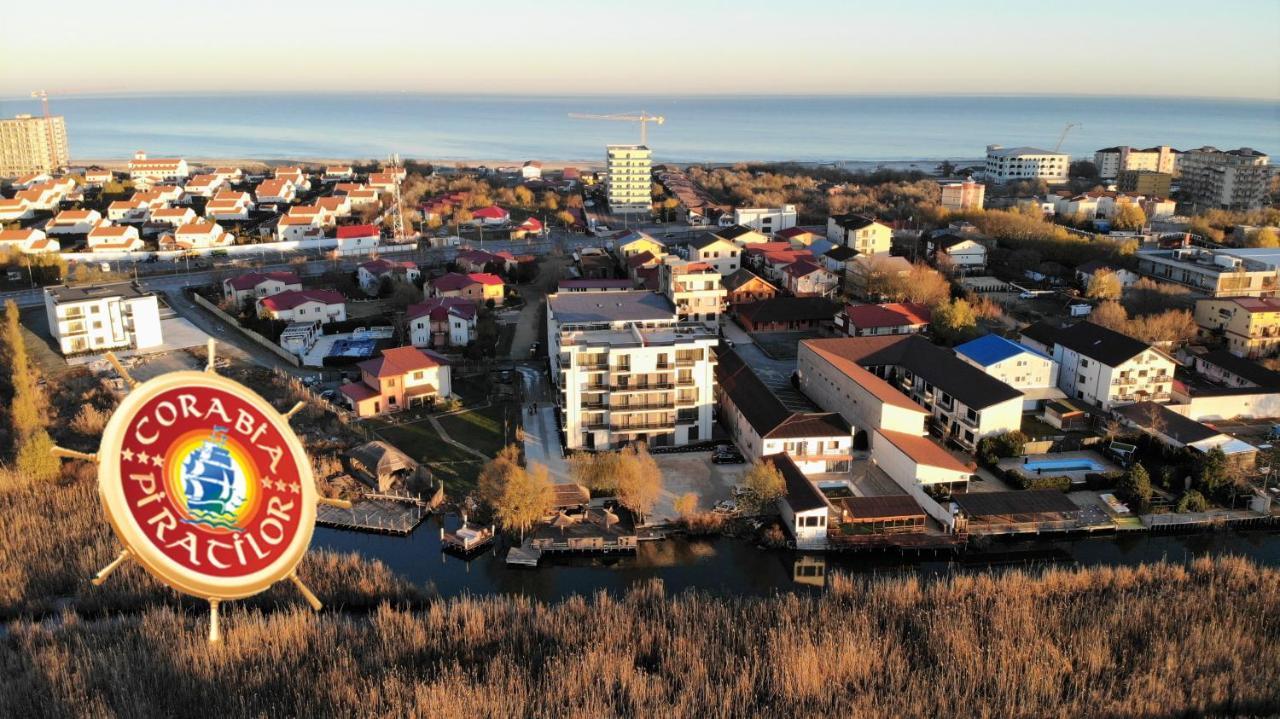Club De Vacanta Corabia Piratilor-Mamaia Nord Нэводари Экстерьер фото
